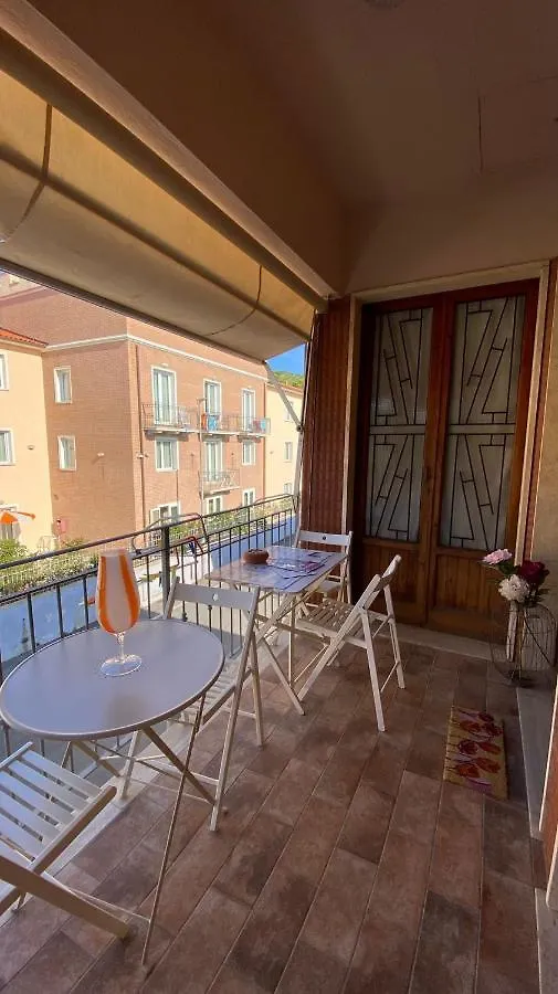 Appartamenti Vacanze Marina Di Bibbona 0*,