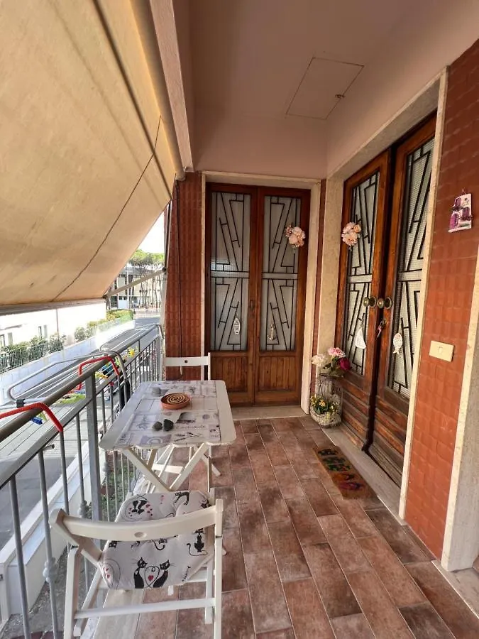 Apartment Appartamenti Vacanze Marina Di Bibbona