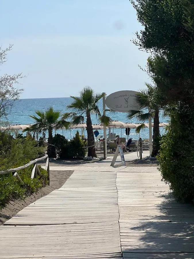 Appartamenti Vacanze Marina Di Bibbona Apartment