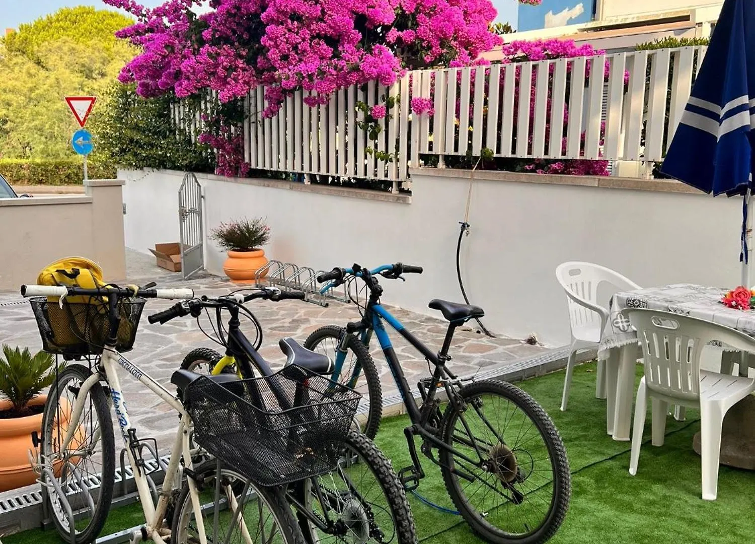 Appartamenti Vacanze Marina Di Bibbona 0*,